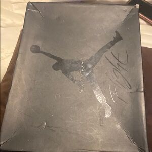Air Jordan Shoe Box - Black